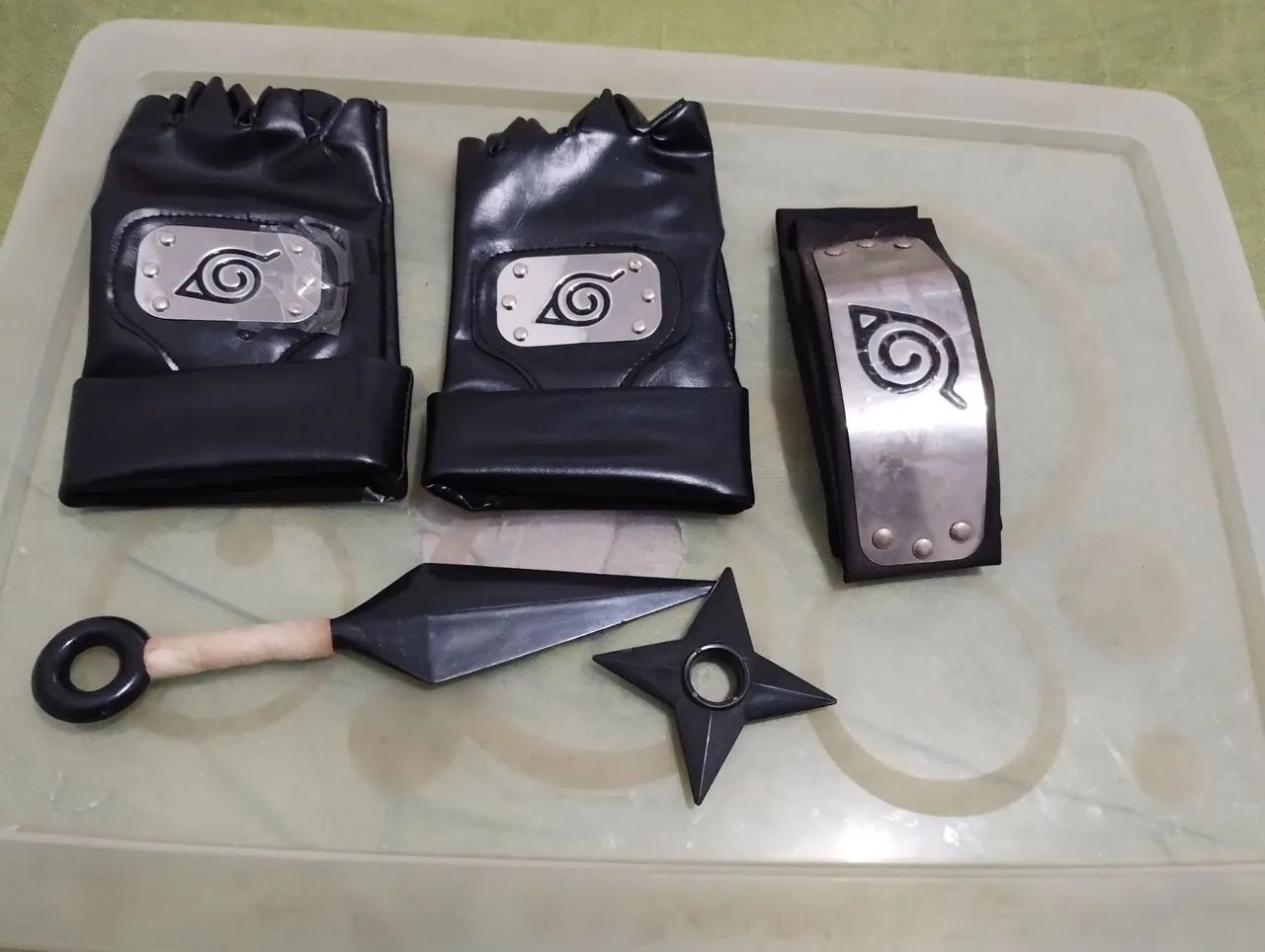 Kit de Acessórios Naruto - Luvas, Faixa de Cabeça e Kunai - Foto 2