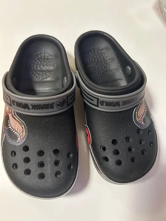 Chinelos croc Jurassic World - 