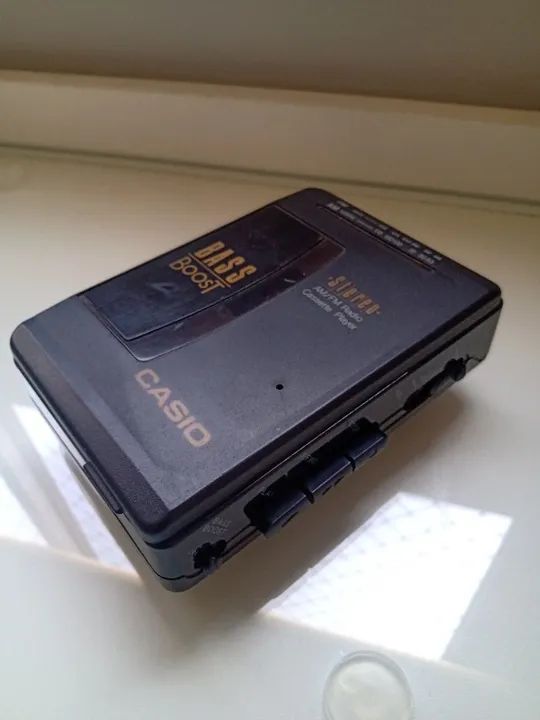 Walkman Casio modelo W-805 DC 3 V(2Xum-3) Aparelho está girando a fita, mas não na velocid - Foto 6