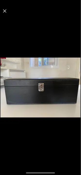 Caixa para Garrafa de Vinho e Acessórios 