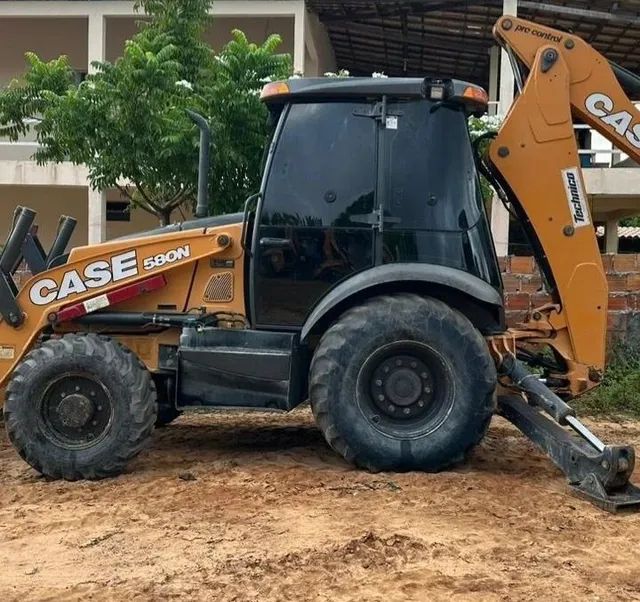 Retroescavadeira case 580N ano 2015 - Foto 2