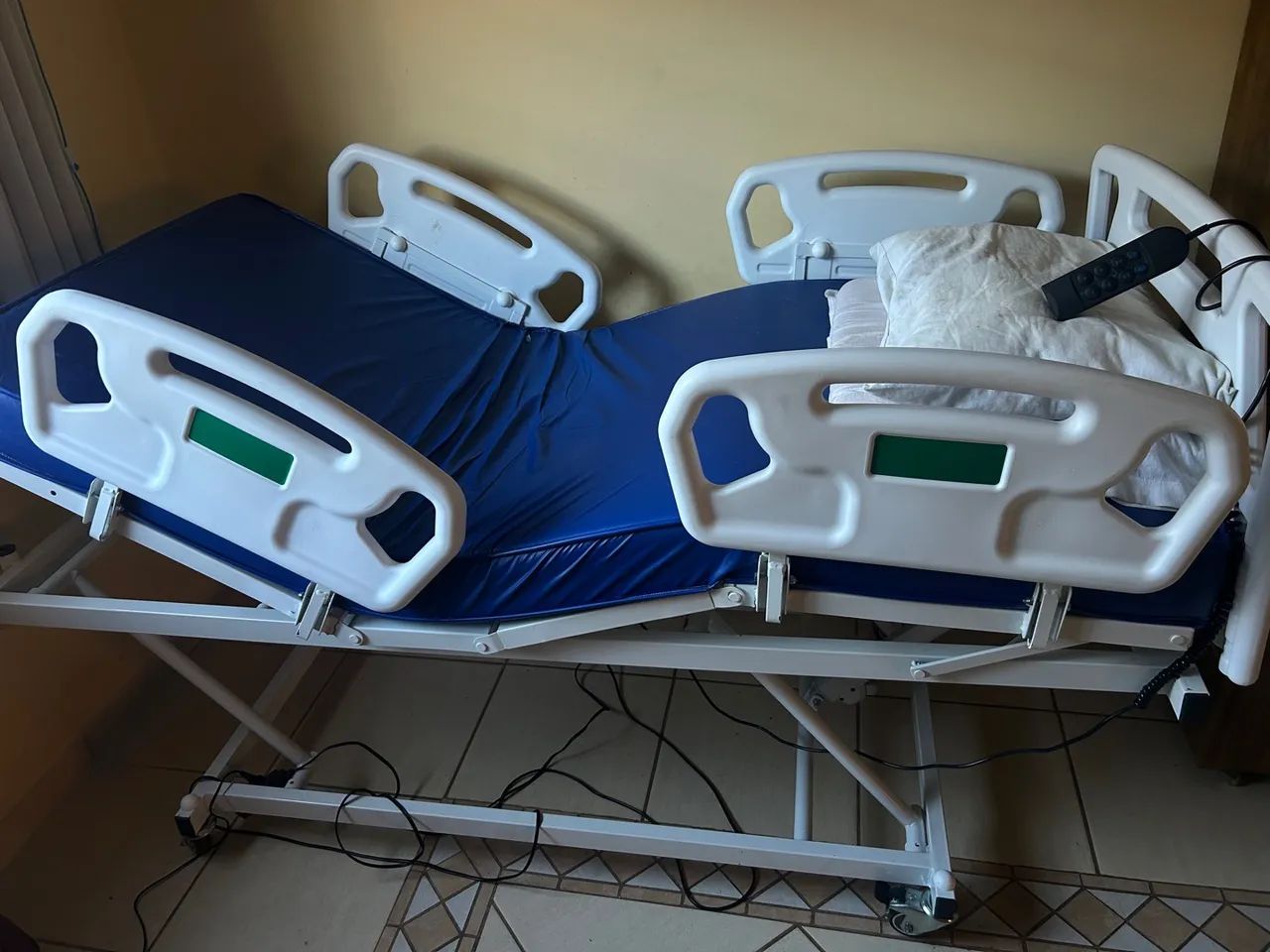 Cama hospitalr Elétrica - Ótimo estado! - Foto 4