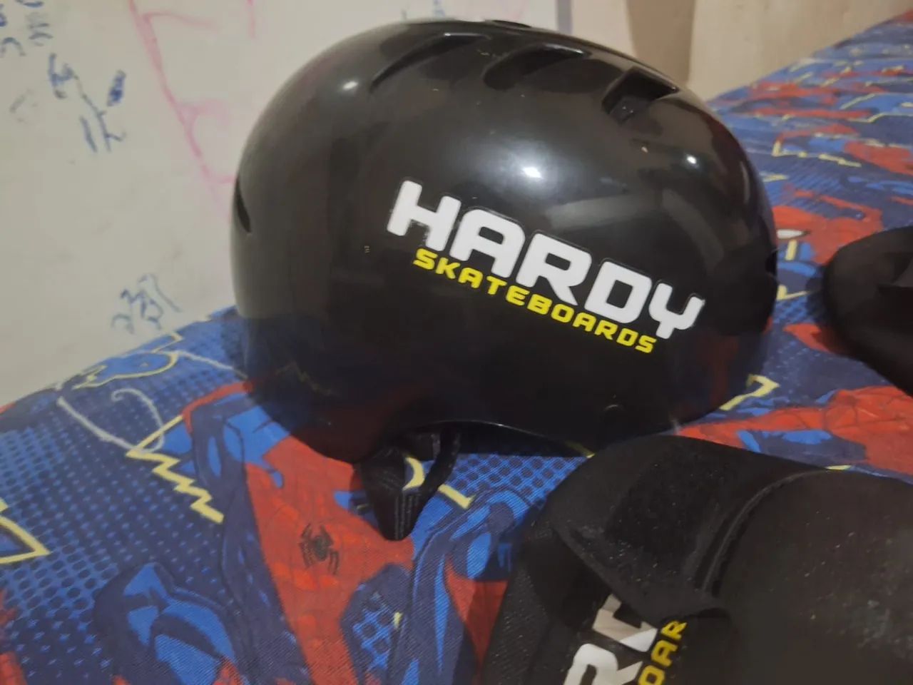 Kit de proteção hardy skateboards - Foto 2