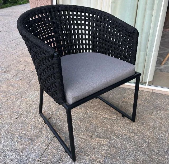 Cadeira para área externa e jardim