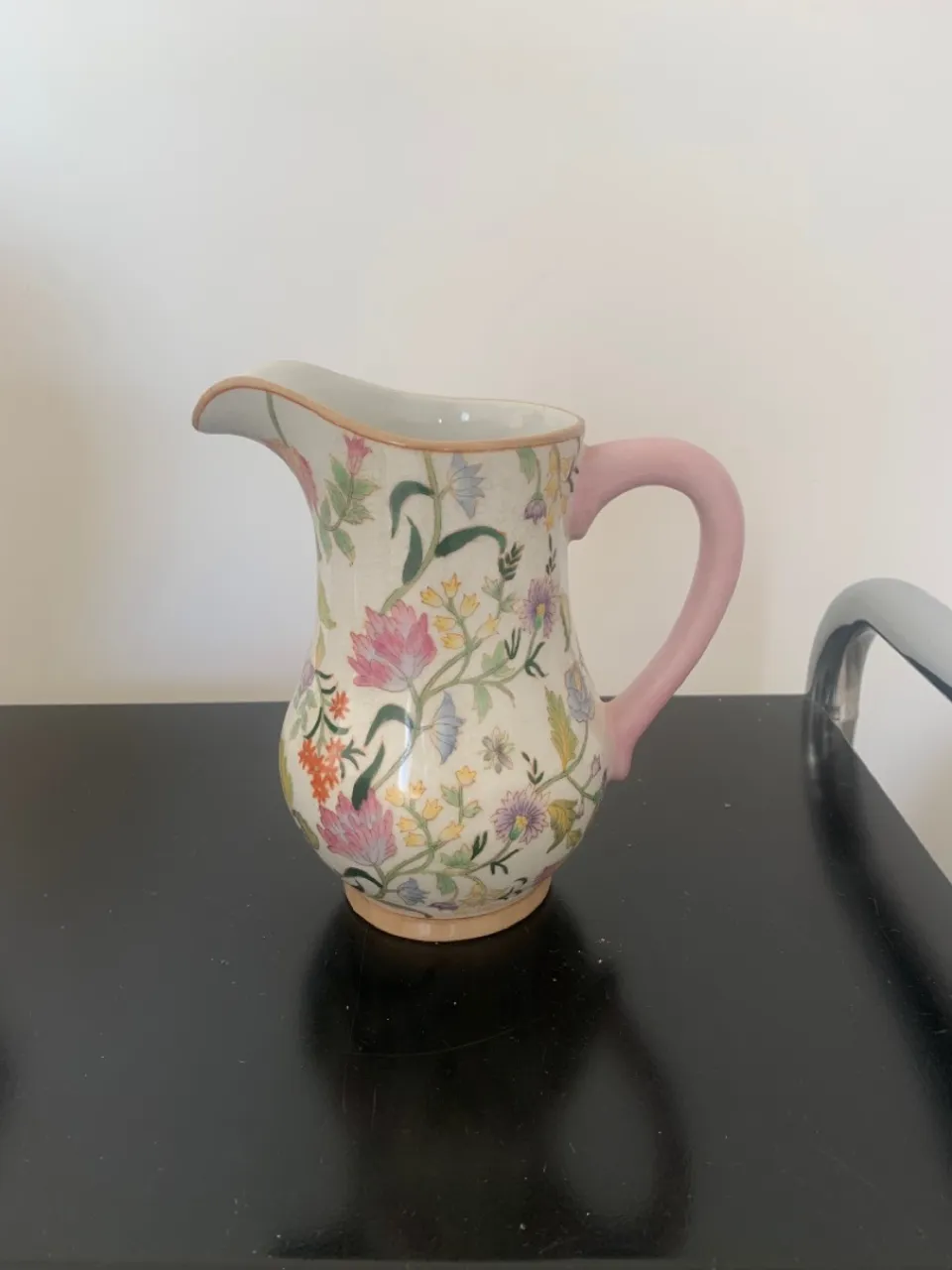 Jarra decorativa floral vintage