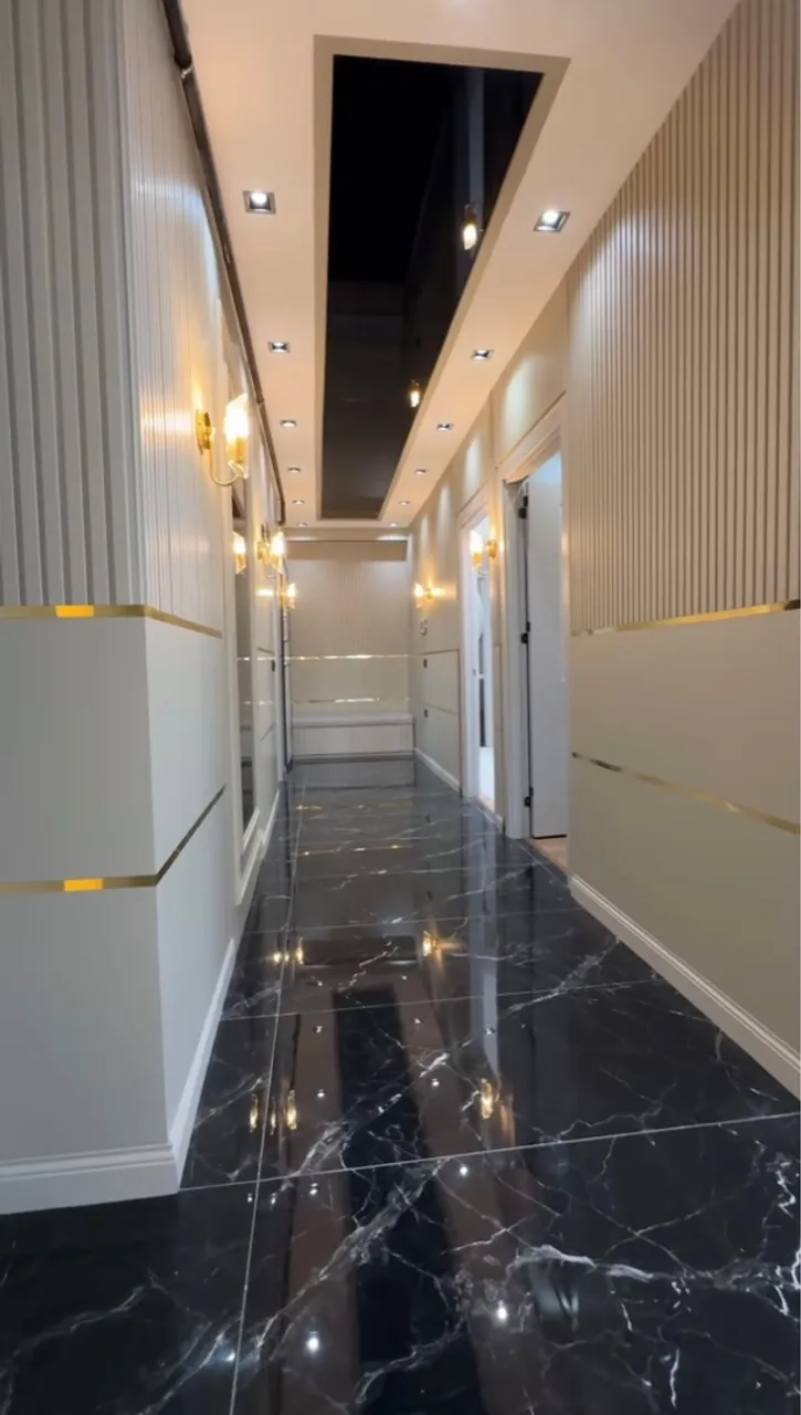 Piso Porcelanato Preto com Design Elegante
