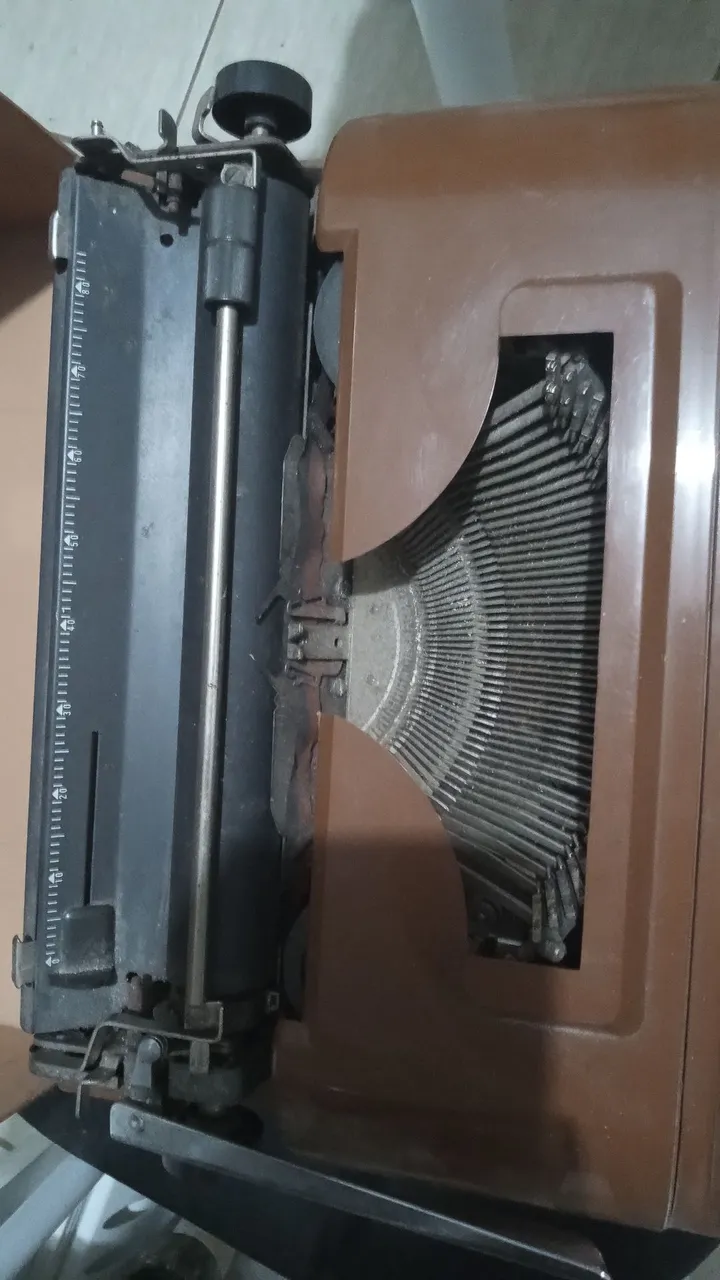 Máquina de Escrever Antiga para Colecionadores