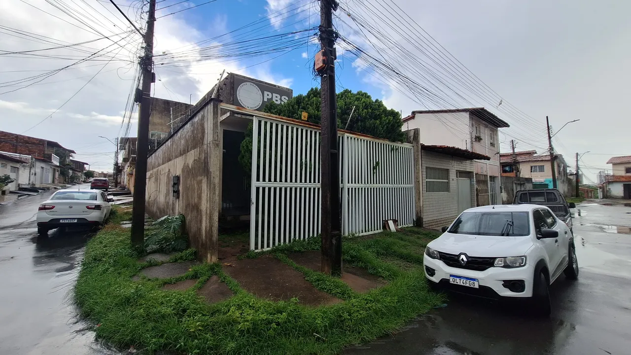 Alugo Casa Comercial No Planalto Turu I