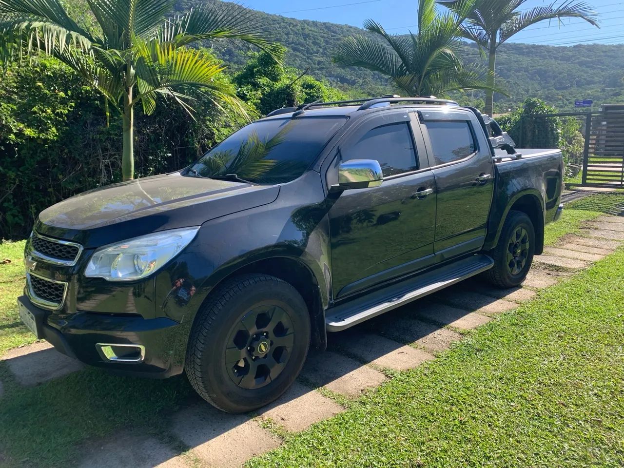 Vendo S10/2014 flex super inteira 