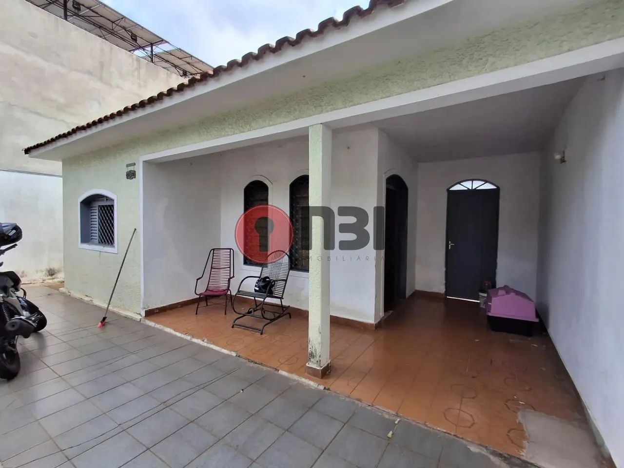 Casa residencial próximo ao centro da cidade, aeroporto, 2 quartos, sala, copa - Foto 2