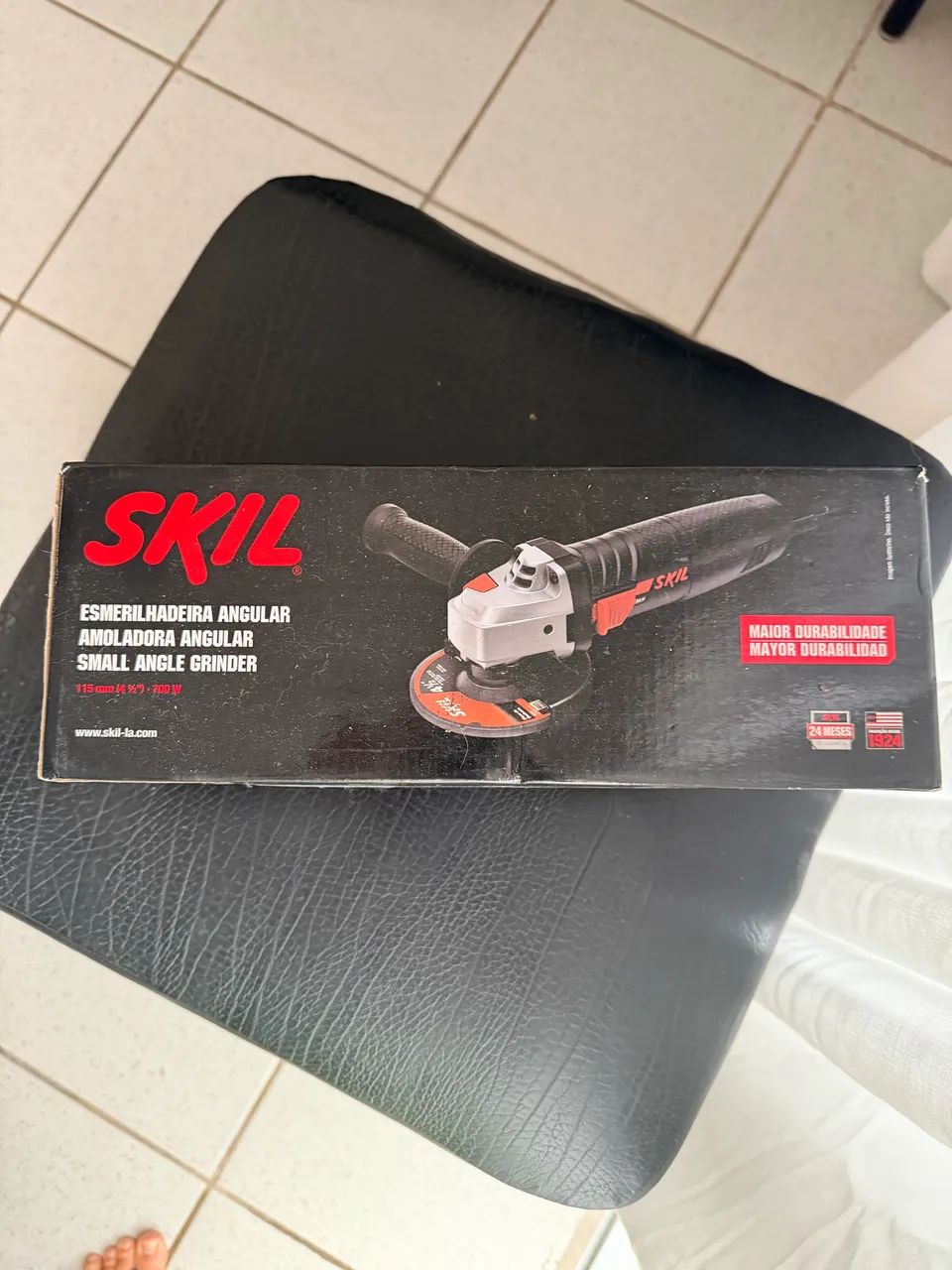 esmerilhadeira angular da marca Skil. - Foto 2