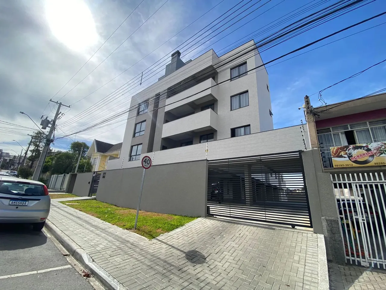 Studio mobiliado para locação no Capão da Imbuia