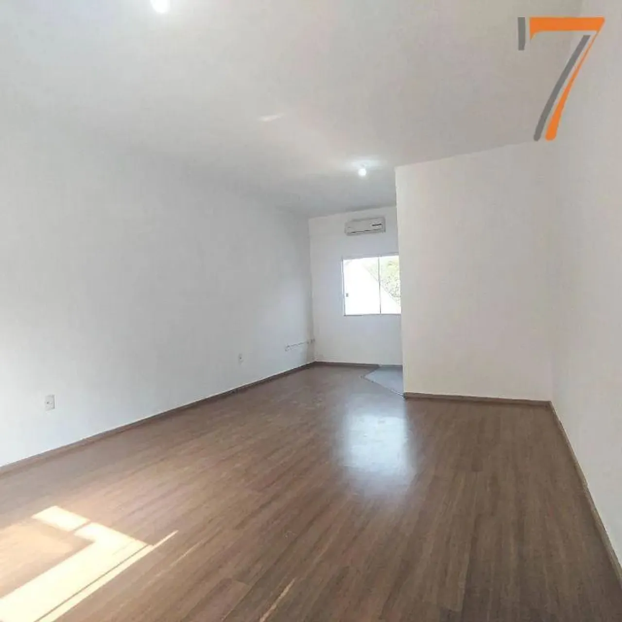 Sala para alugar, 31 m² por R$ 1.830,01/mês - Centro - Biguaçu/SC