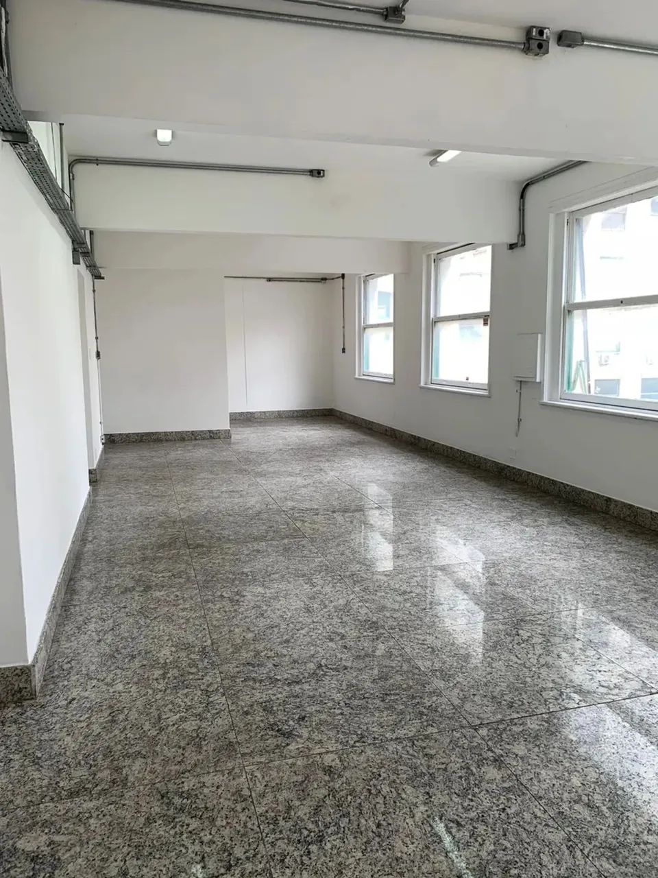 Sala/Conjunto para aluguel possui 1000 metros quadrados em Centro - Belo Horizonte - Minas - Foto 6
