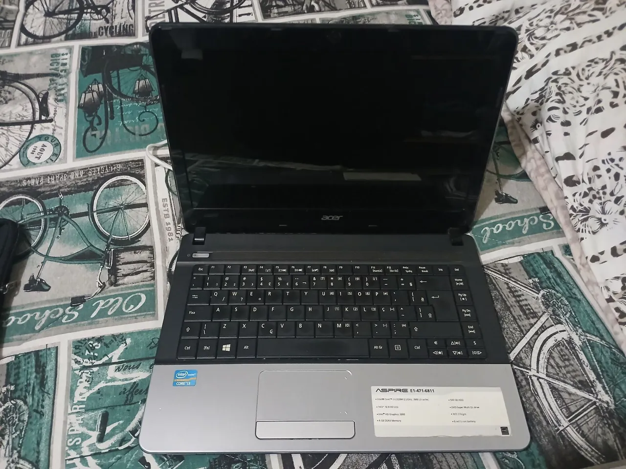 Notebook Acer Aspire E1-471 - Intel Core i3