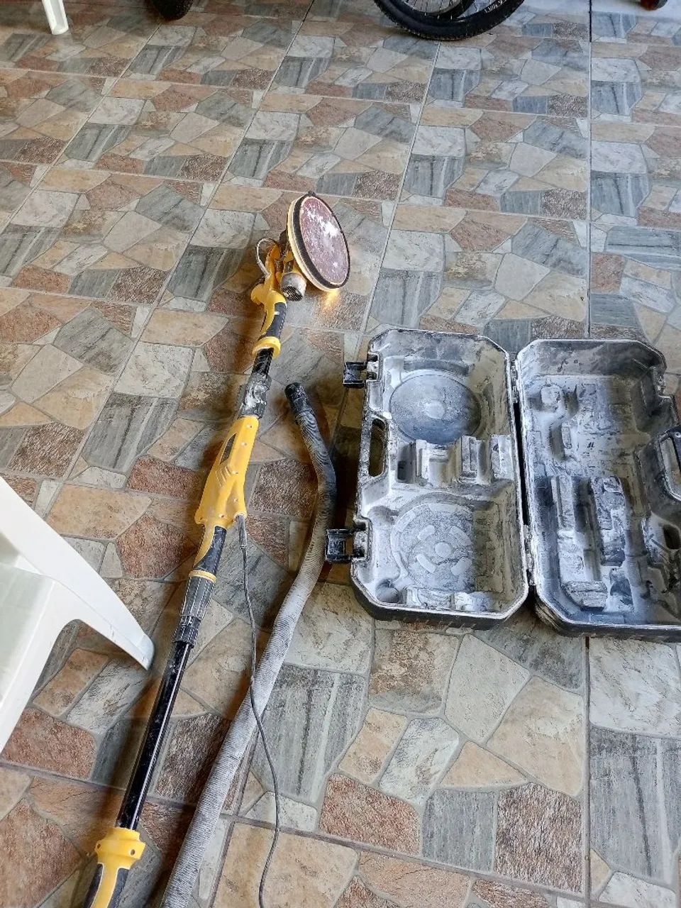 Lixadeira vonder Elétrica para Paredes e teto (girafa)