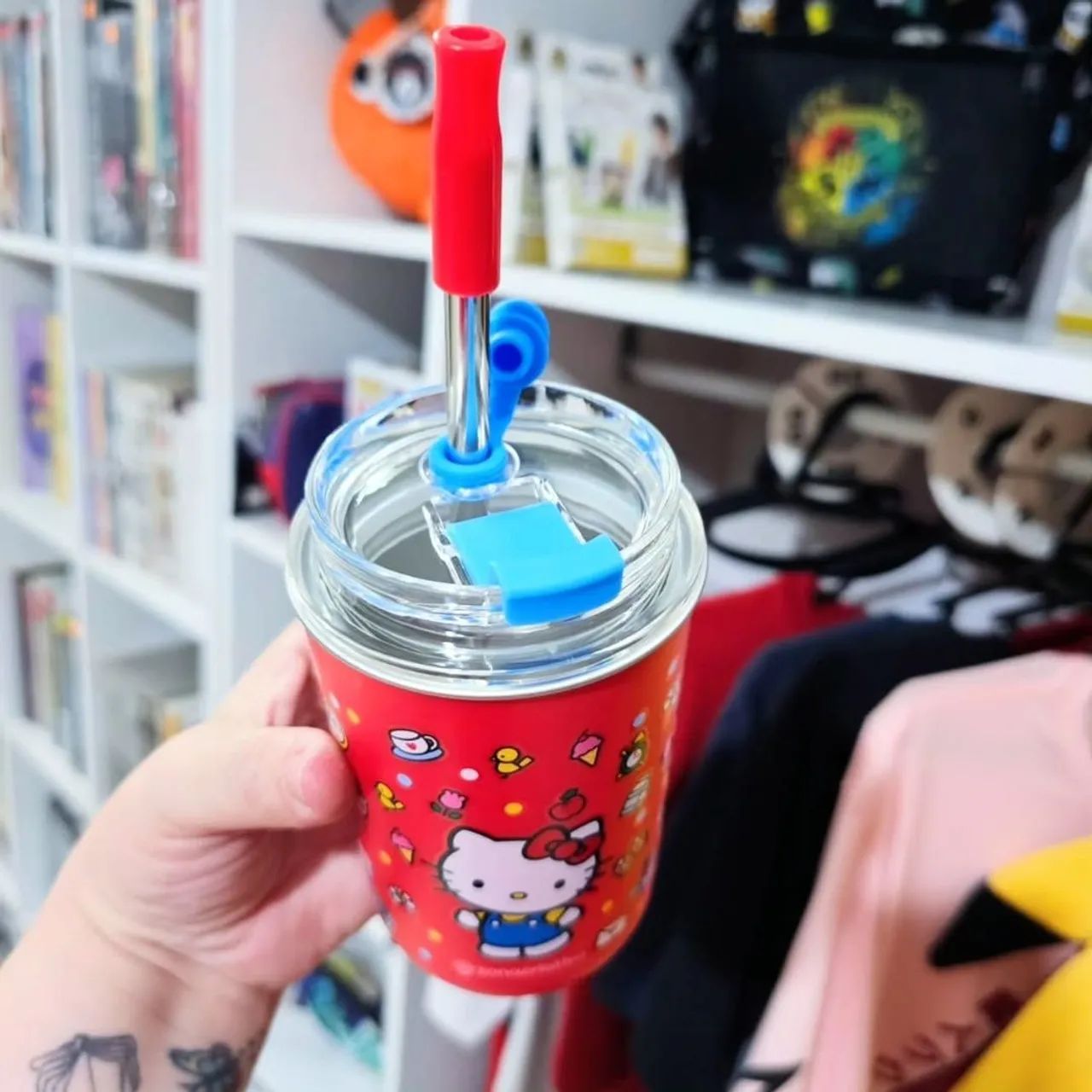 Copo com canudo Hello Kitty 300ml64276661567873123