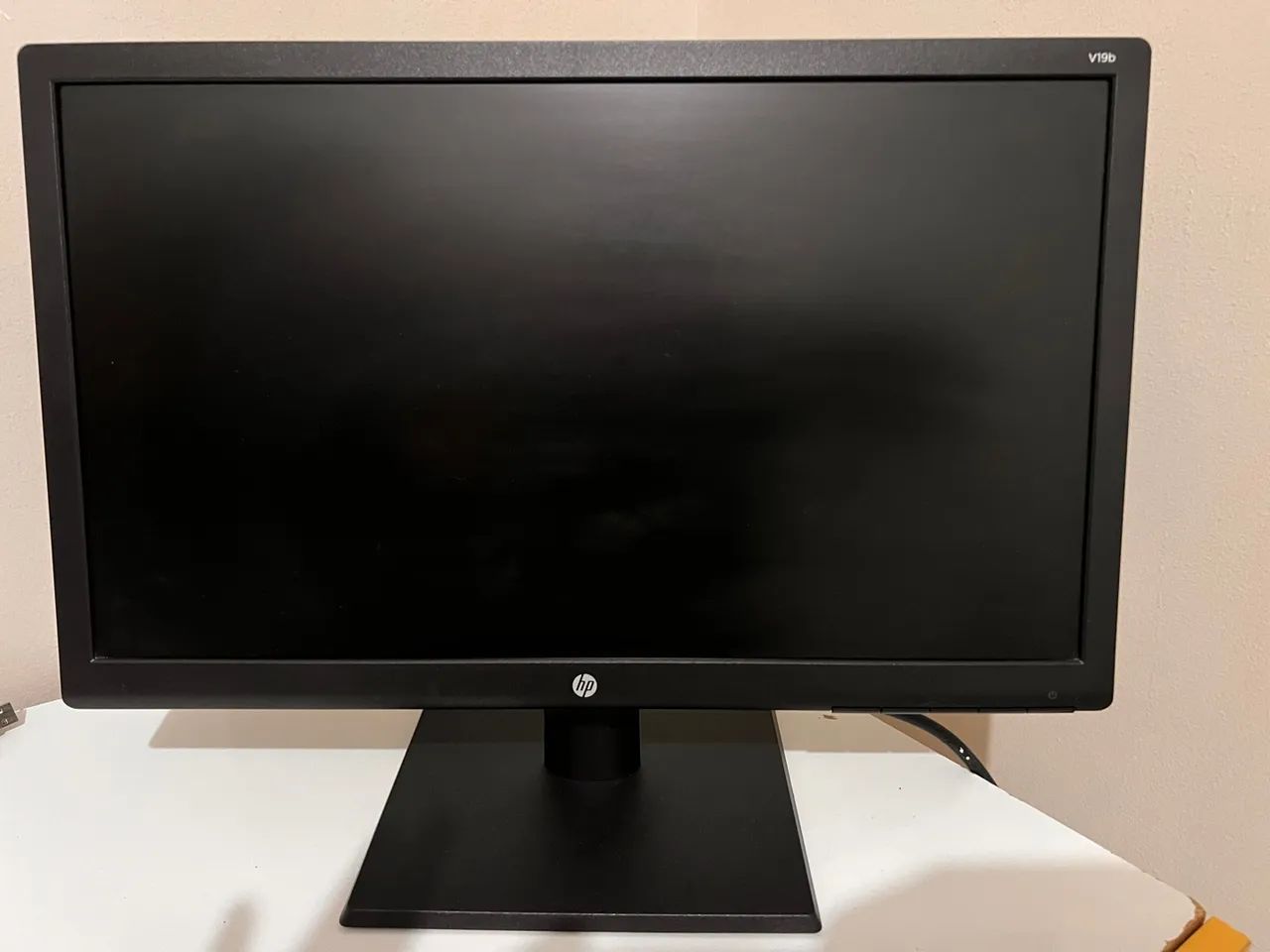 Monitor HP V19b - Tela de 18.5 polegadas - Foto 5