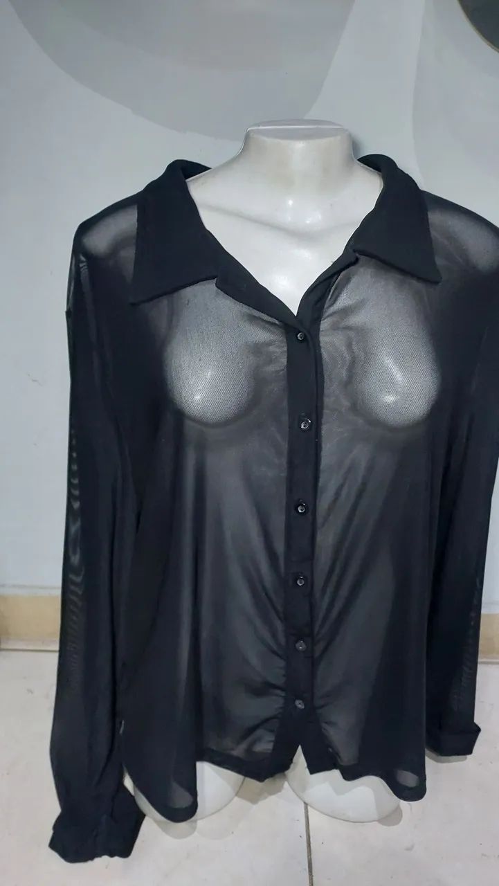 Camisa de tule preta transparente GG
