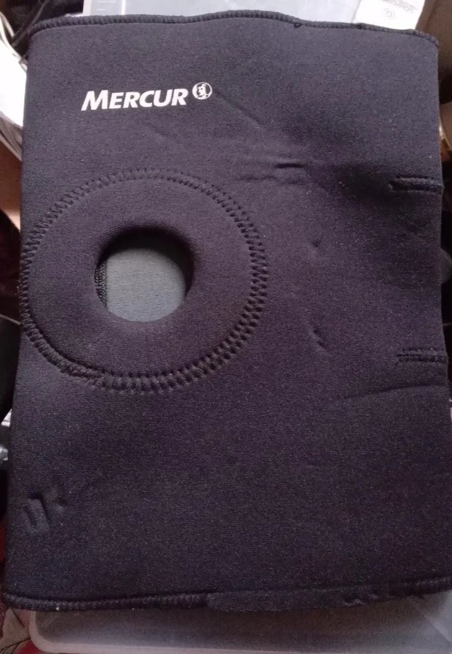 Joelheira de Neoprene Mercur - Tamanho G