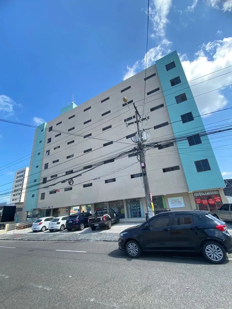 Apartamento em Tambauzinho para aluguel com 1 quartos por R$ 1350 com água e condomínio in