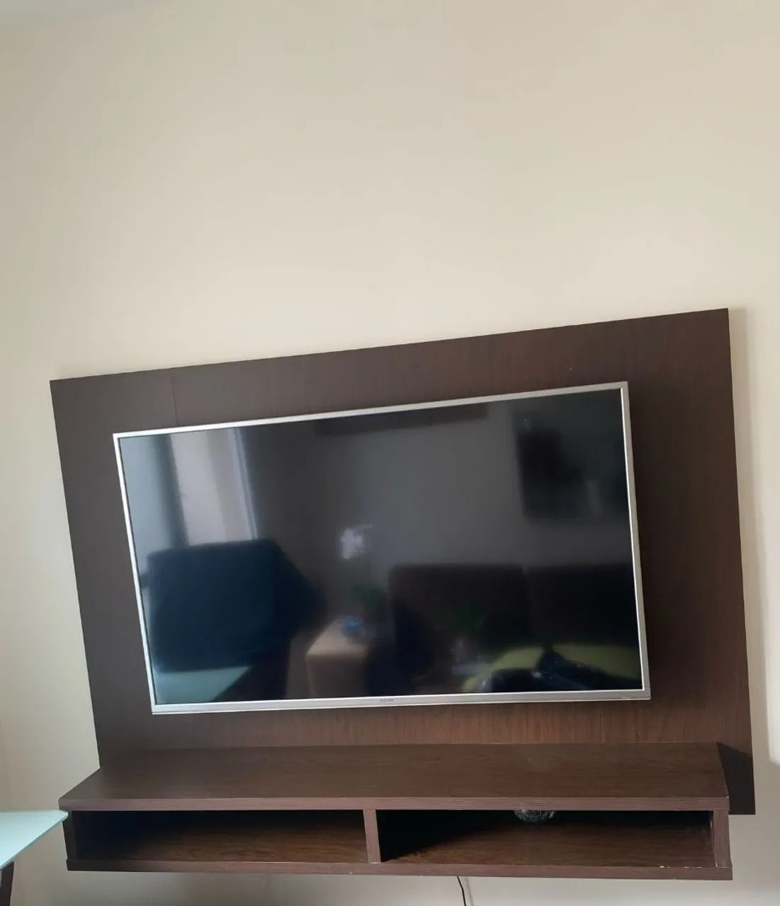 Rack para TV com Painel - Semi-Novo