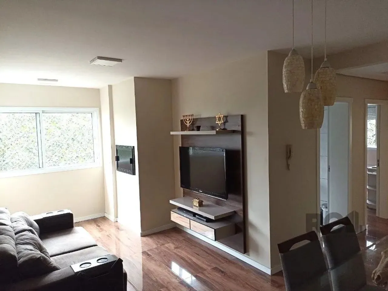 Apartamento no Nonoai de 2 dormitórios 2 vagas e infra