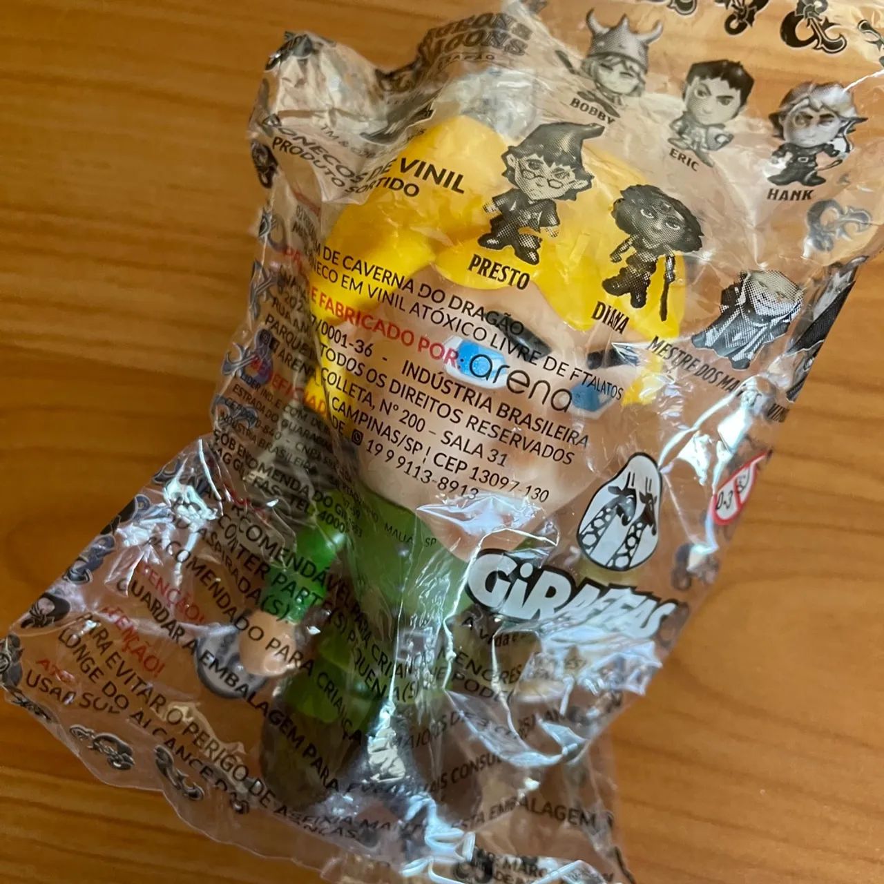 Boneco Hank do caverna do dragão coleção girafas lacrado