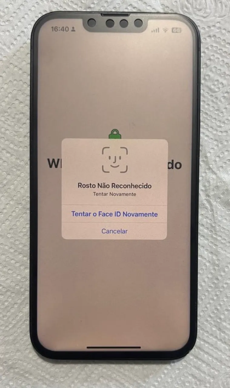 Vendo iphone 14 preto 128gb + bateria externa + cases + fonte + cabo e fone