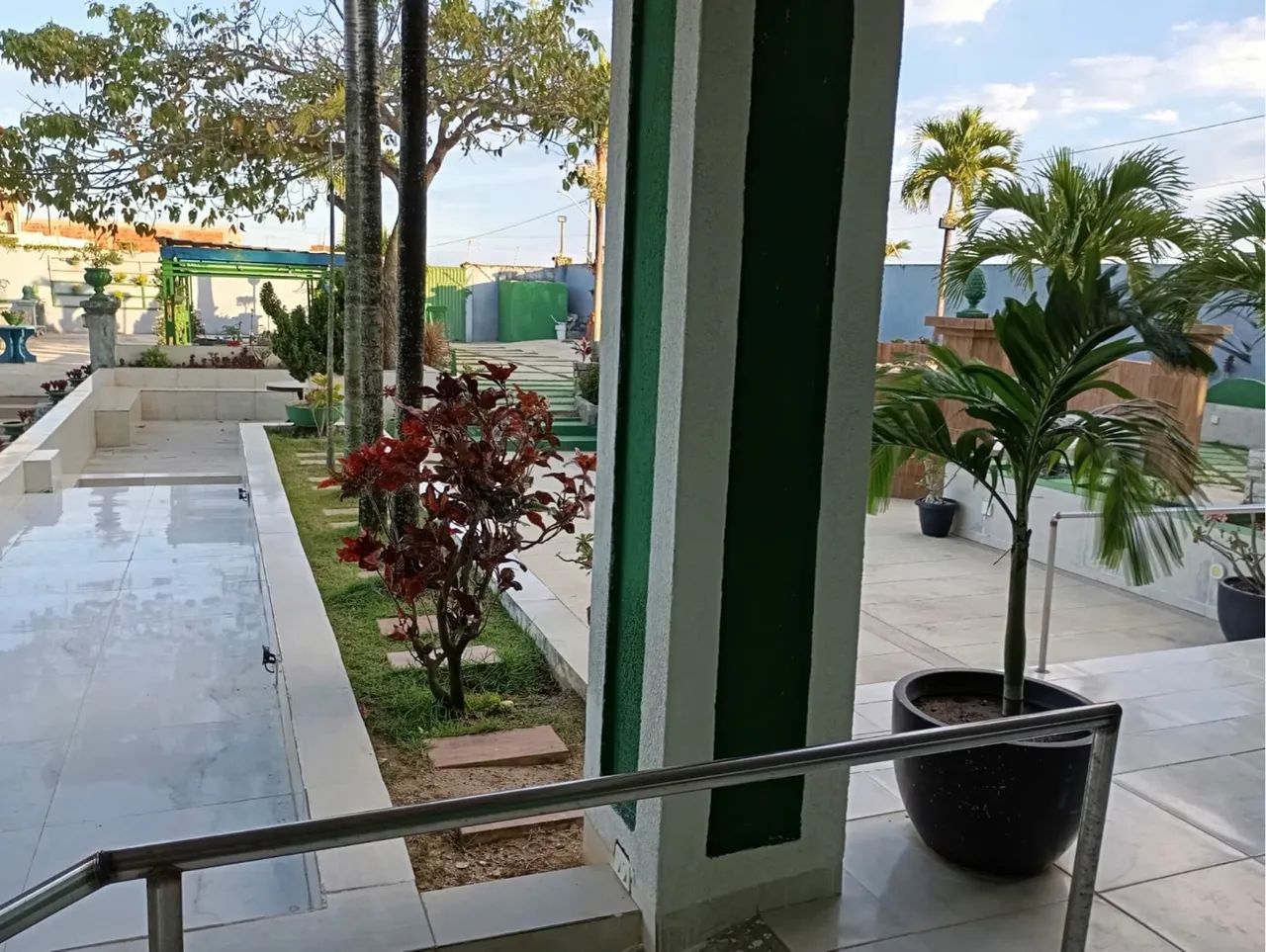 Temporada em casa com piscina e churrasqueira