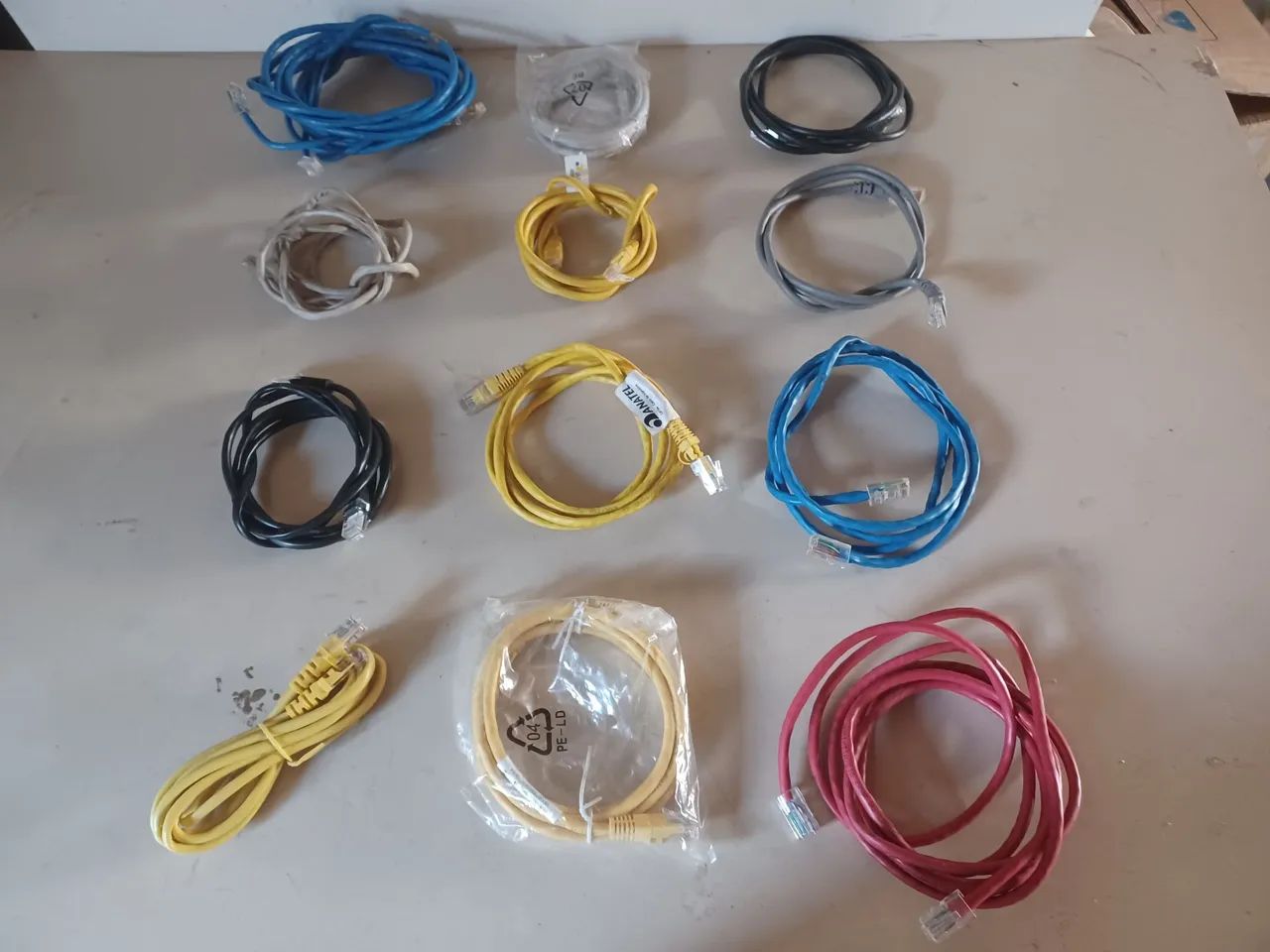 12 CABOS DE REDES POR 20 REAIS SOBROU DA LOJA - Foto 5