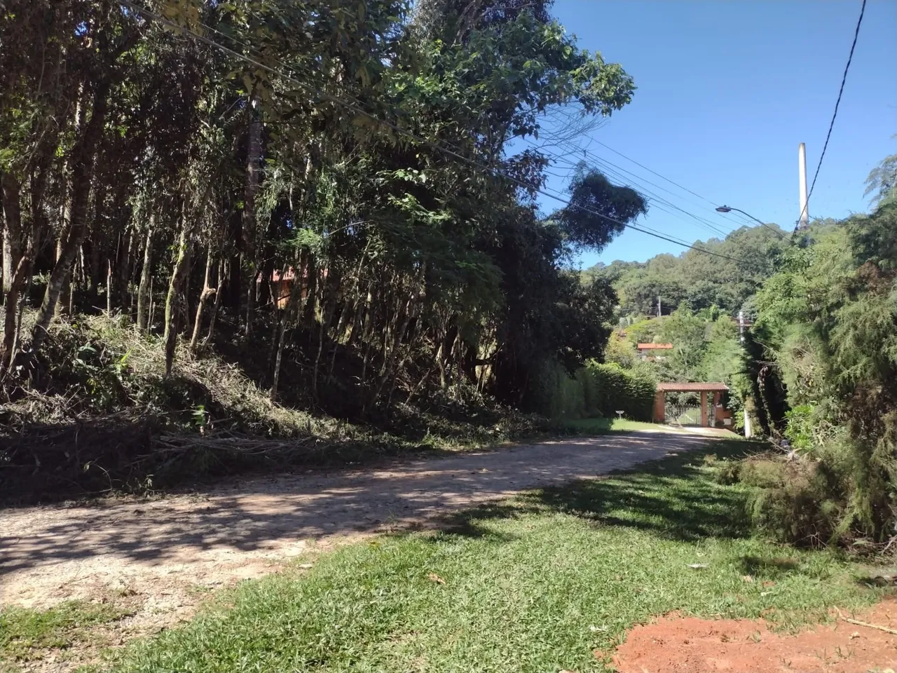 Atibaia SP Terreno 900m² Condomínio Fechado Escritura Definitiva AC Veículos