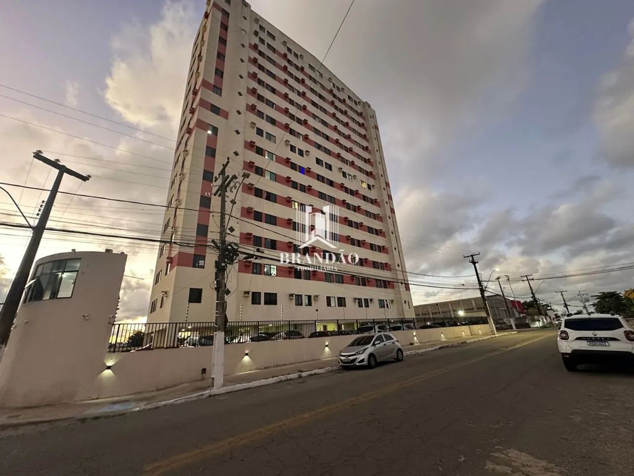 Apartamento 2 Quartos com Suíte e Elevador  Nascente  São Jorge, Maceió/AL