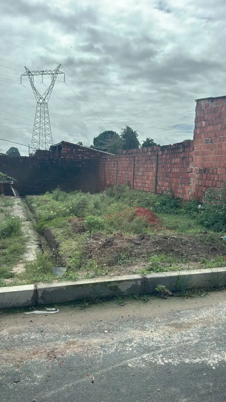 Terreno a venda medindo 6x20