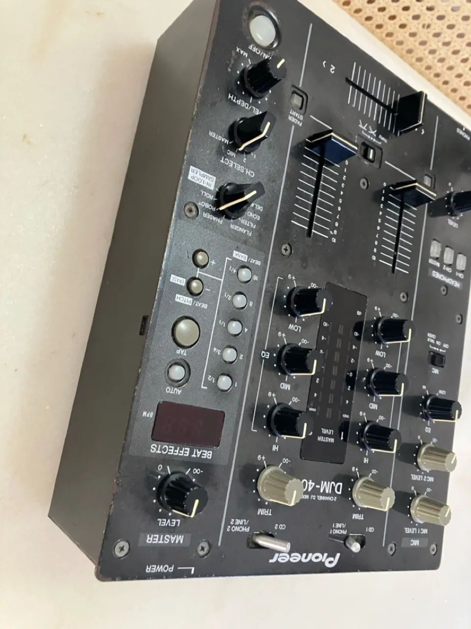 Mixer pioneer DJM 400 - Instrumentos musicais - Ponta Verde