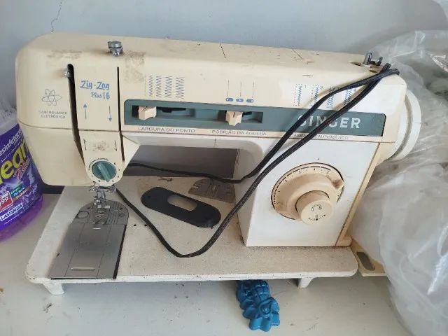 Máquina de costura Singer Zig Zag 16 plus - Foto 4