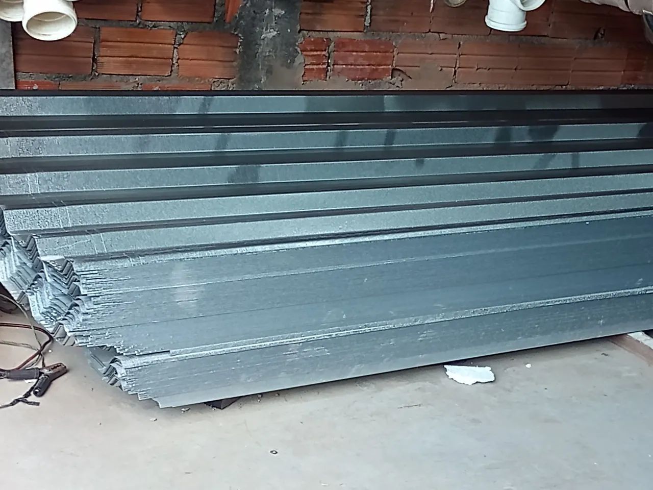 Vendo lote de telhas galvanizada com 7m de comprimento e 1,05 de largura?Leia o anúncio ? - Foto 4