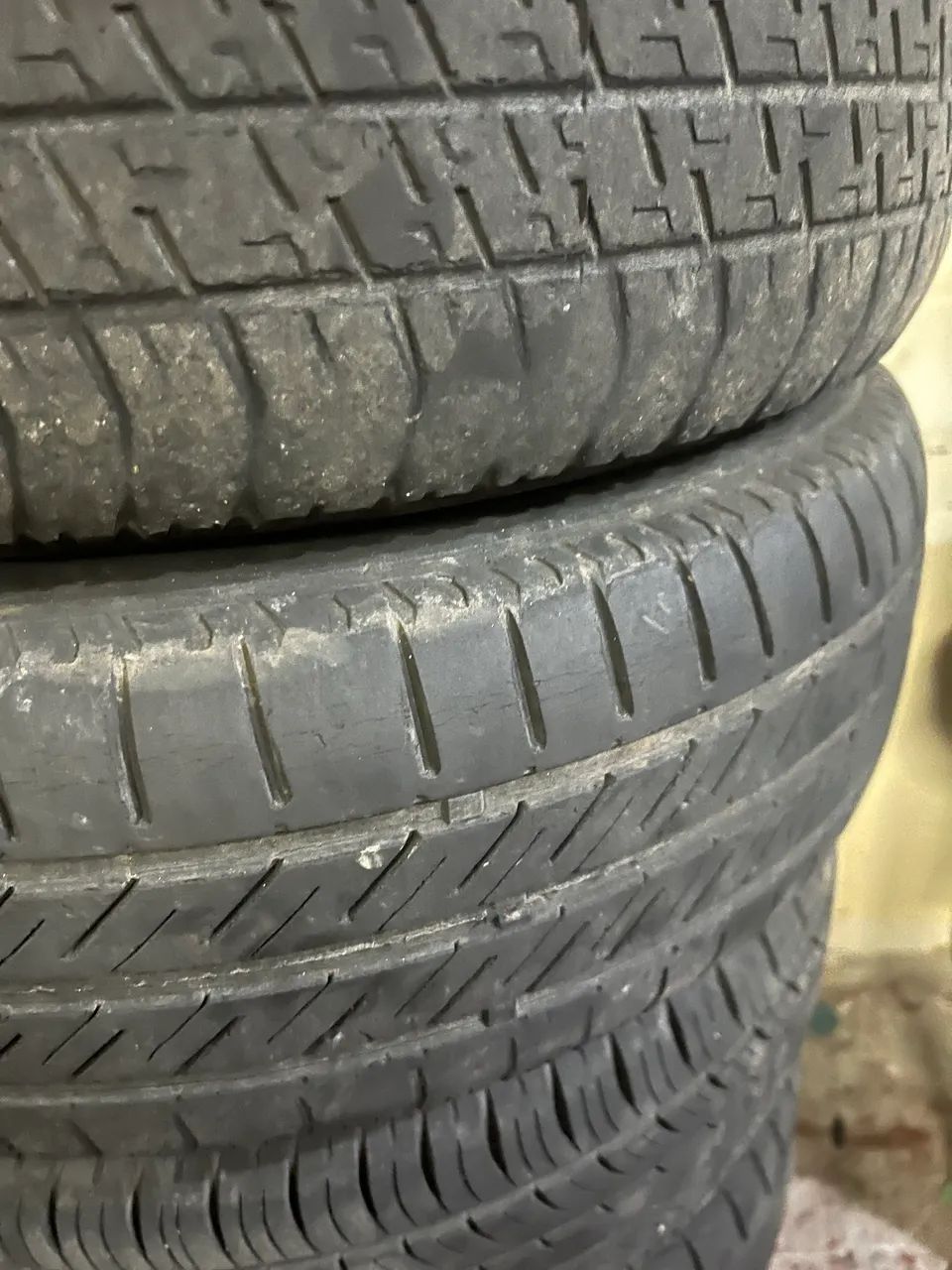 5 Pneus aro 13 completo  - Foto 3