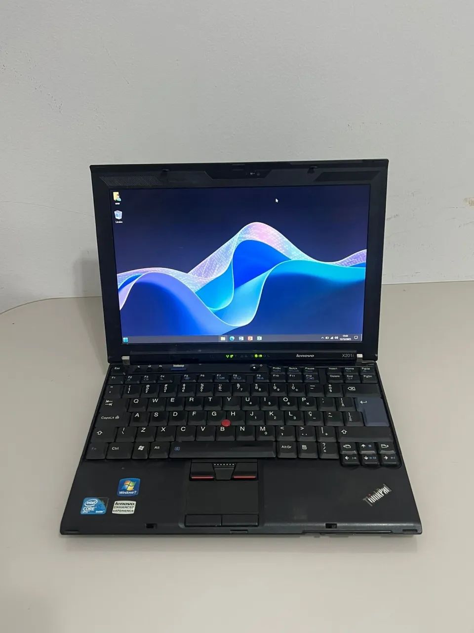  ThinkPad X201i - i5 | 4GB RAM | 120GB SSD | Bateria Boa - R$650