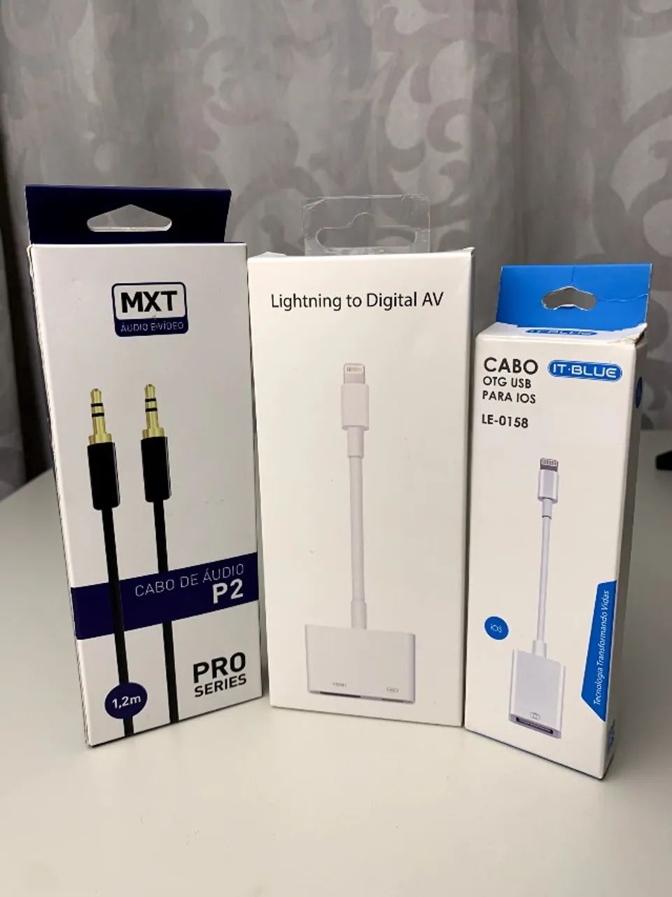 Cabo para espelhar celular em TV e monitores - Cabo OTG para iPhone - Cabo de áudio P2 Pro