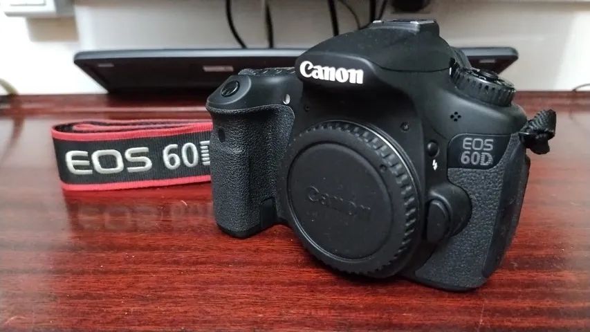 Camera Canon 60D - Foto 4