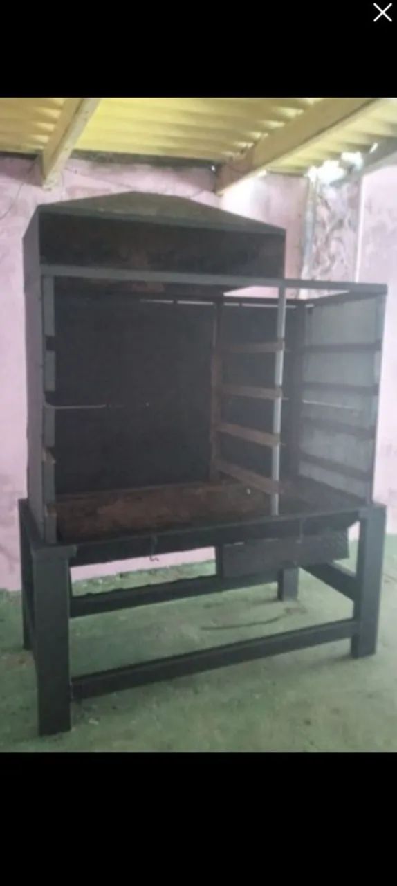 Churrasqueira de ferro
