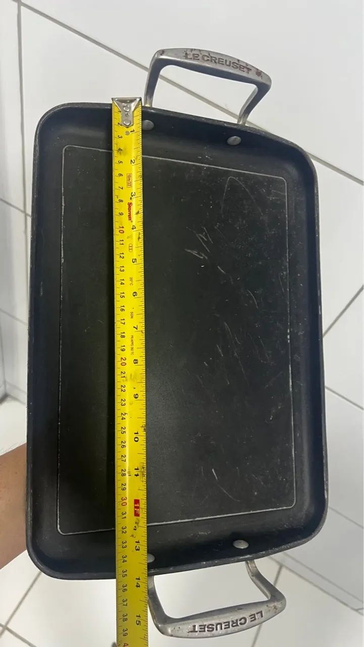 Bandejas Assadeiras Le Creuset Usadas - Alta Qualidade, 26 x 36 cm com Alças Reforçadas - Foto 3