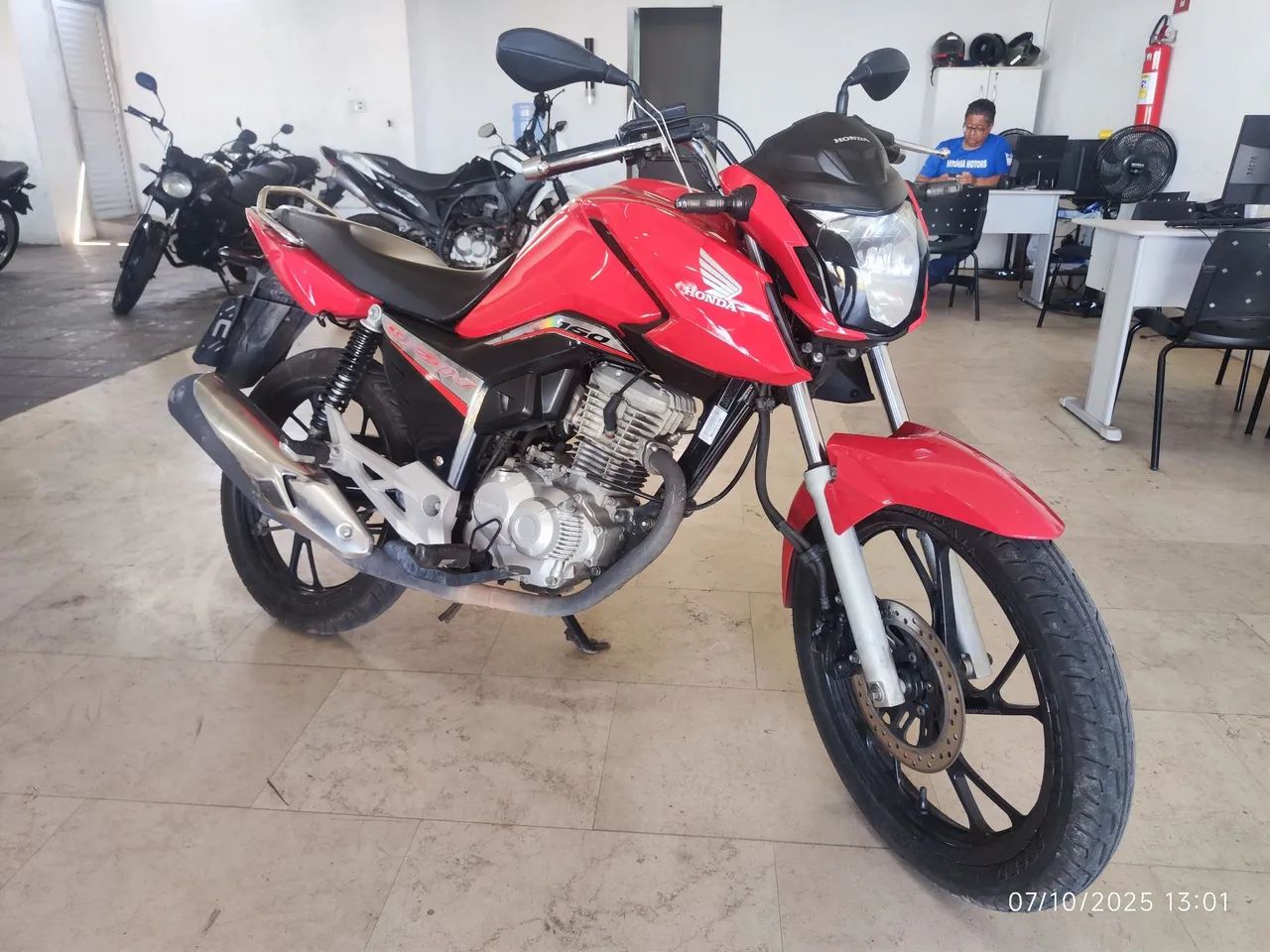 HONDA CG FAN 160 VERMELHA 2024 SHALON MOTOS