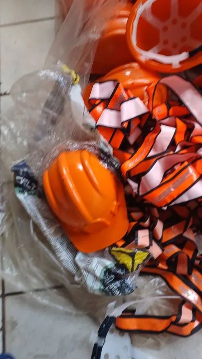 Capacetes de segurança - Lote com 15 unidades - Foto 5