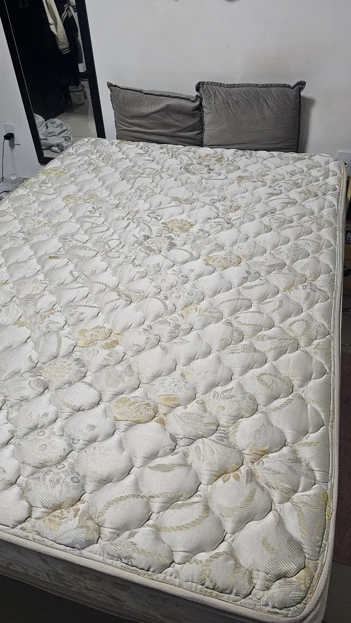 Cama Box Casal com Colchão
