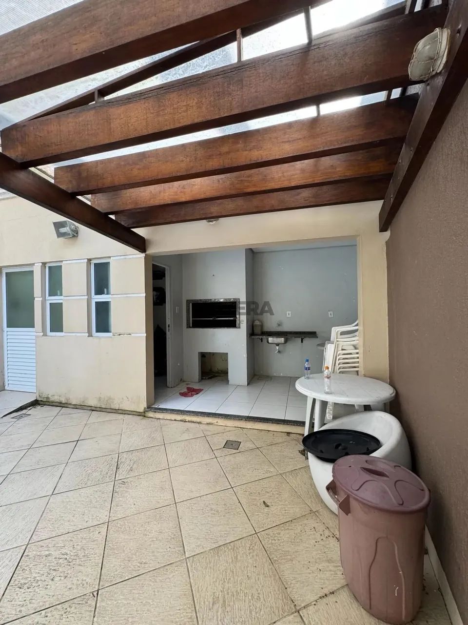 Casa semimobiliada com 3 dormitórios em condomínio no Recanto de Portugal - Foto 9