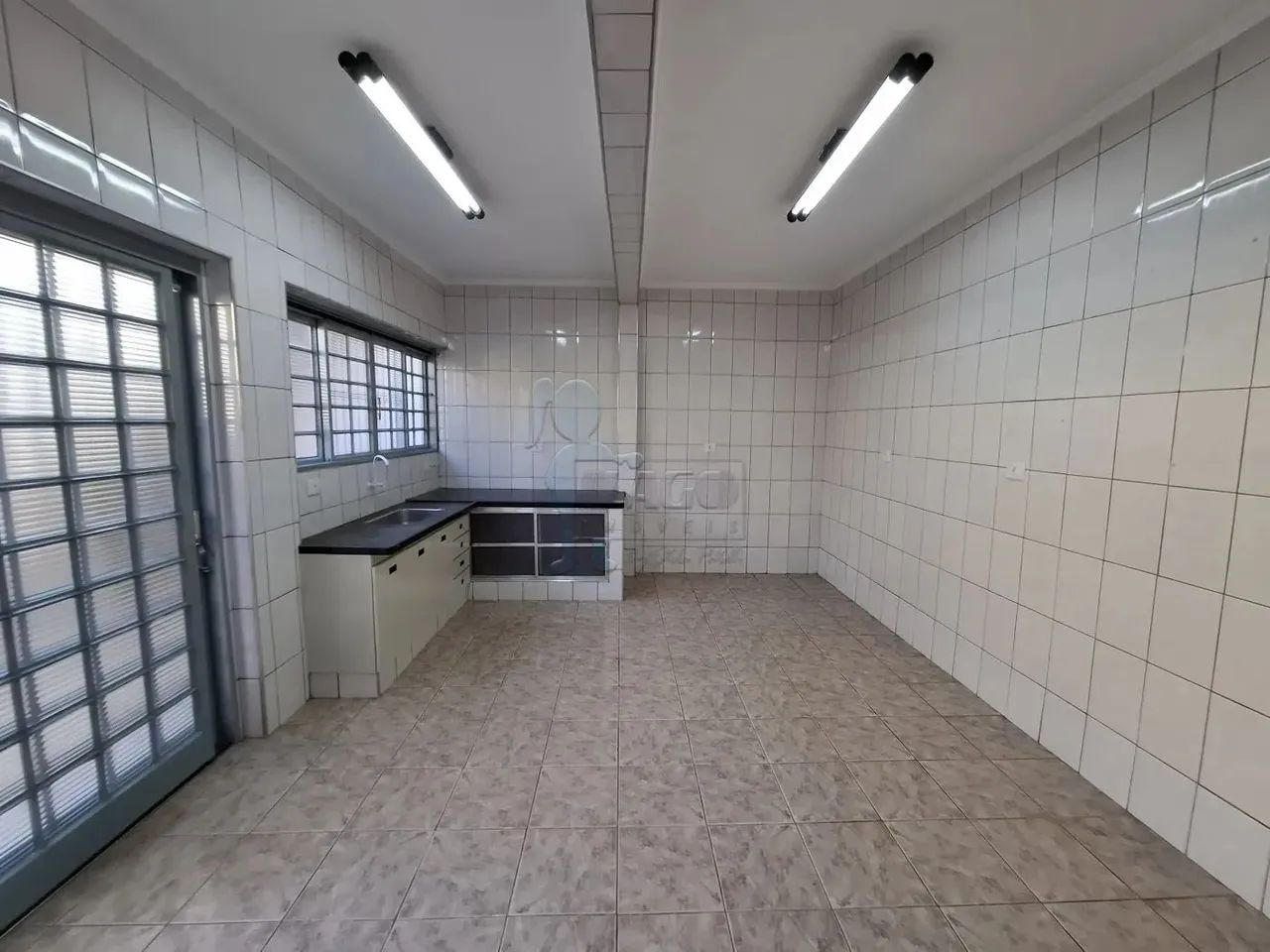 Casa de 120m² com 02 quartos para locação - Campos Elíseos - Foto 4