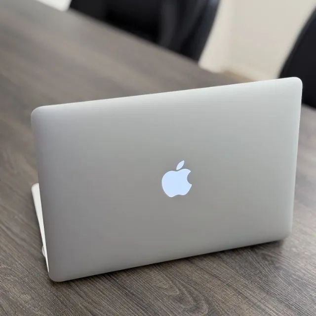 Macbook Air 2017 i5 8GB 128GB Perfeito - Notebooks - Vila Santa