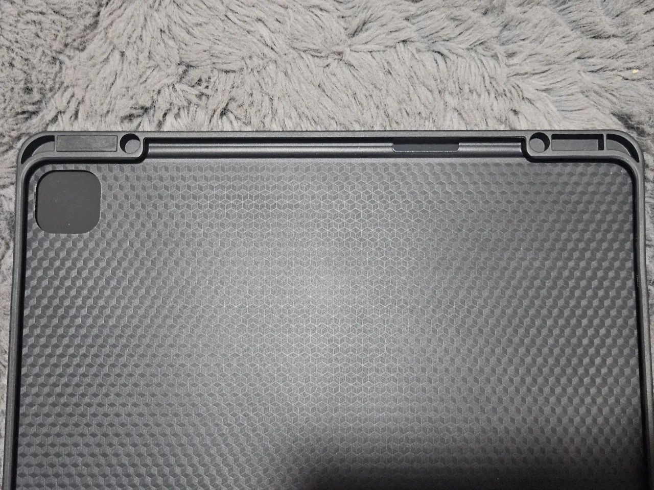 Capa para Tablet  Ipad 13° - Preta - Foto 2